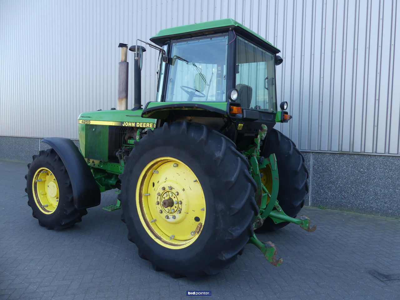 John-Deere 4255 4WD - Trator: foto 3 John-Deere 4255 4WD - Trator: foto 3
