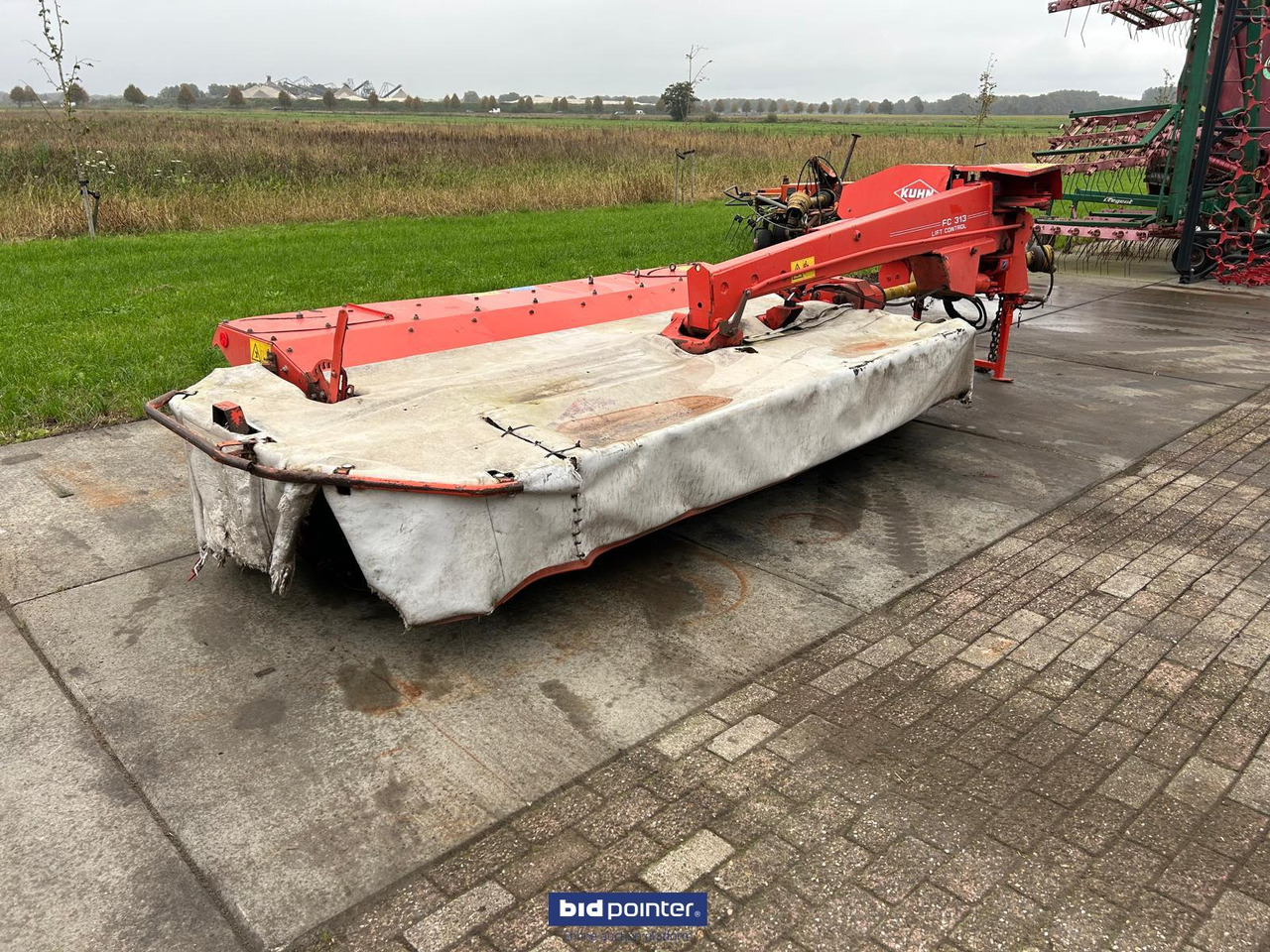 Kuhn FC313 - Máquina de outro: foto 1 Kuhn FC313 - Máquina de outro: foto 1