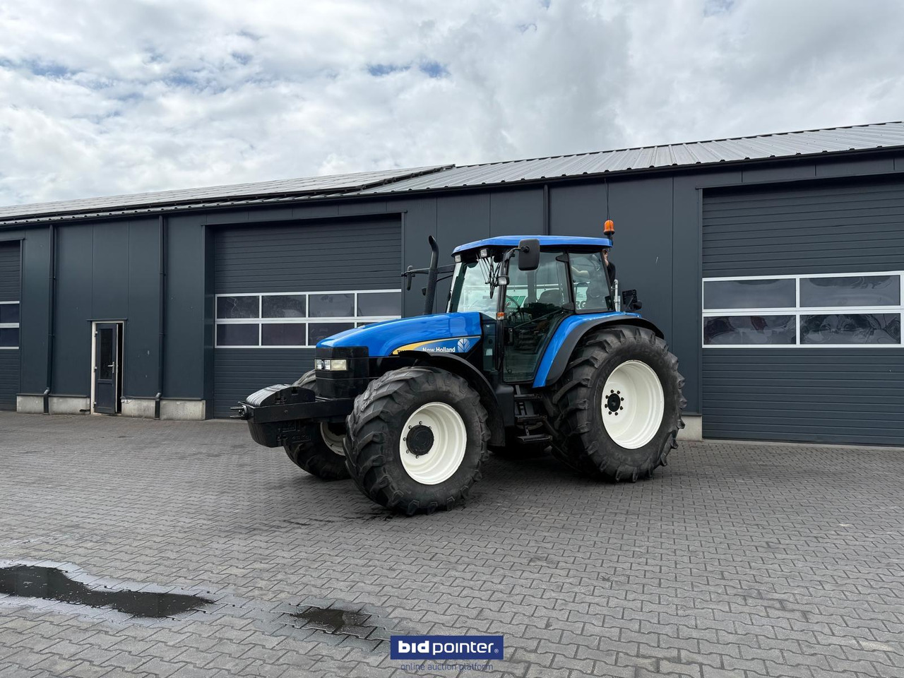 New Holland TM 140 - Trator: foto 1 New Holland TM 140 - Trator: foto 1