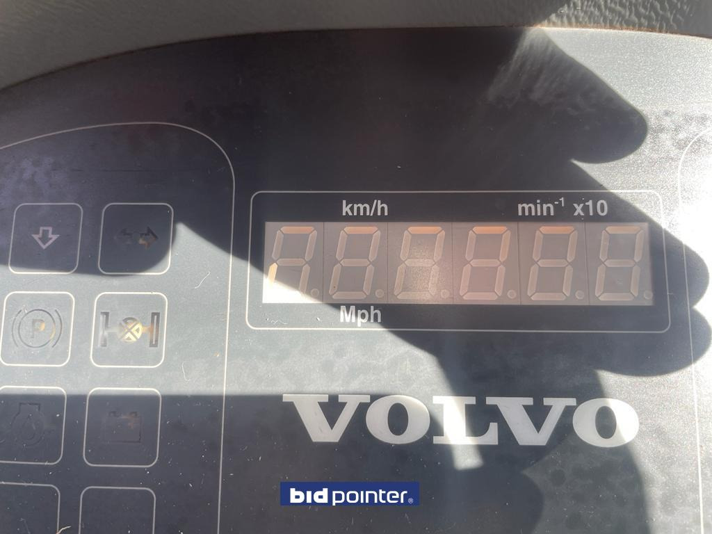 Pá carregadora de rodas Volvo L40 B: foto 9