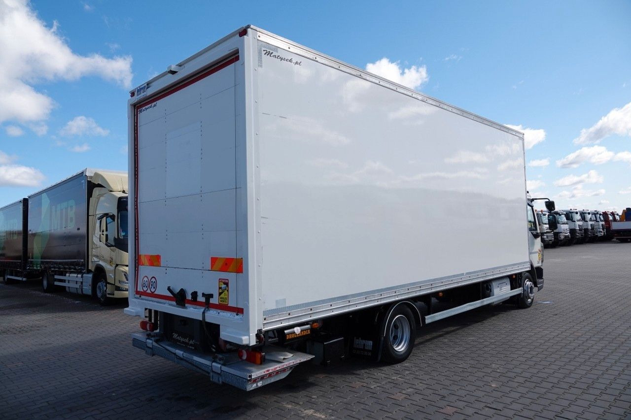 DAF LF 210 / KONTENER - 7 M / SOLÓWKA / WINDA DHOLLA - Camião furgão: foto 3 DAF LF 210 / KONTENER - 7 M / SOLÓWKA / WINDA DHOLLA - Camião furgão: foto 3
