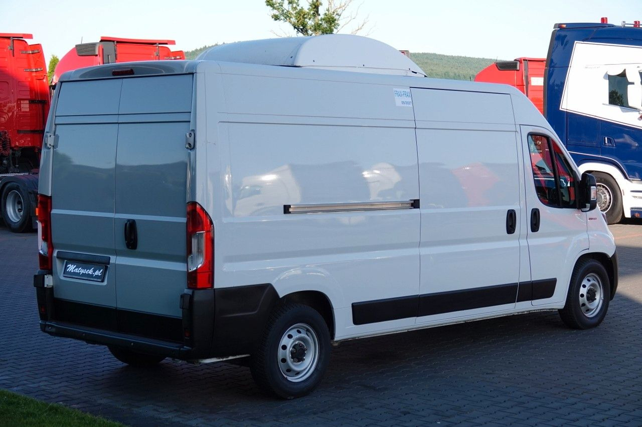 Fiat DUCATO / CHŁODNIA / MUTLITEMPERATURA / 2X AGREGA - Carrinha frigorífica: foto 4 Fiat DUCATO / CHŁODNIA / MUTLITEMPERATURA / 2X AGREGA - Carrinha frigorífica: foto 4