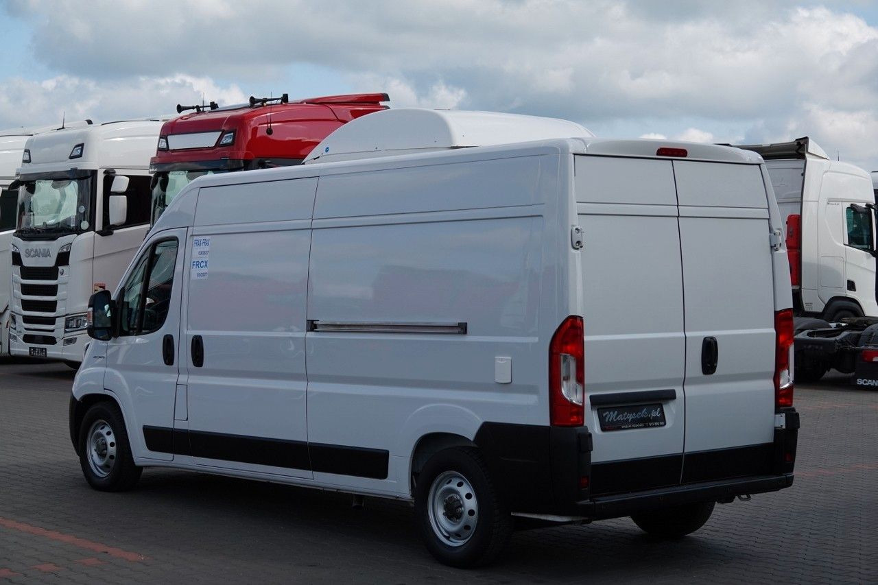 Fiat DUCATO / CHŁODNIA / MUTLITEMPERATURA / 2X AGREGA - Carrinha frigorífica: foto 4 Fiat DUCATO / CHŁODNIA / MUTLITEMPERATURA / 2X AGREGA - Carrinha frigorífica: foto 4