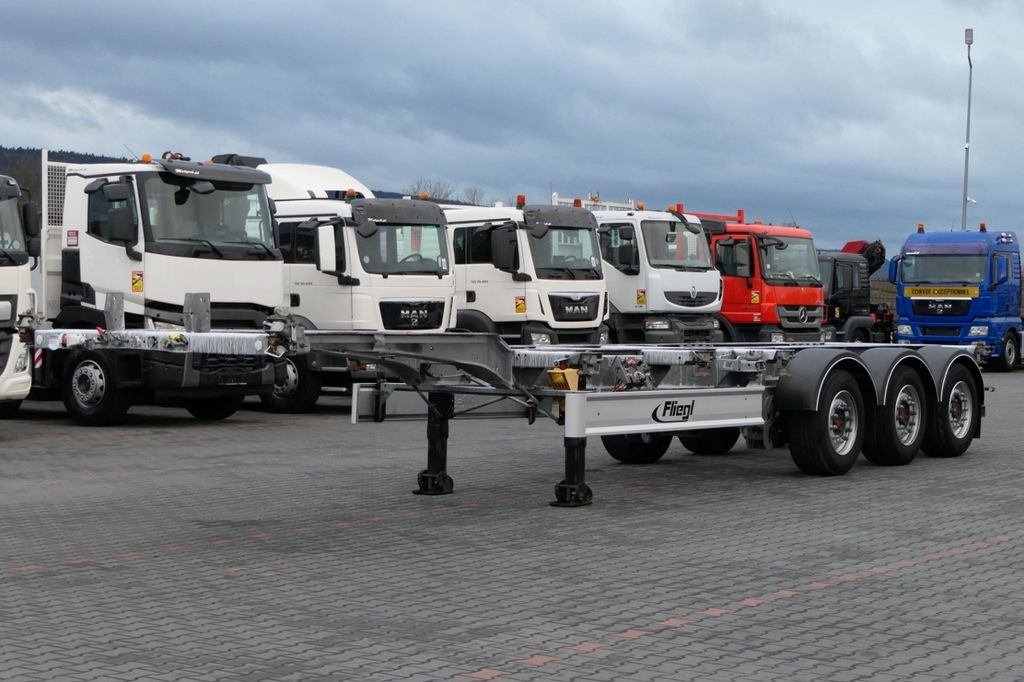 Fliegl NACZEPA PODKONTENEROWA / 2022 ROK / WAGA: 4700 K - Semi-reboque transportador de contêineres/ Caixa móvel: foto 2 Fliegl NACZEPA PODKONTENEROWA / 2022 ROK / WAGA: 4700 K - Semi-reboque transportador de contêineres/ Caixa móvel: foto 2