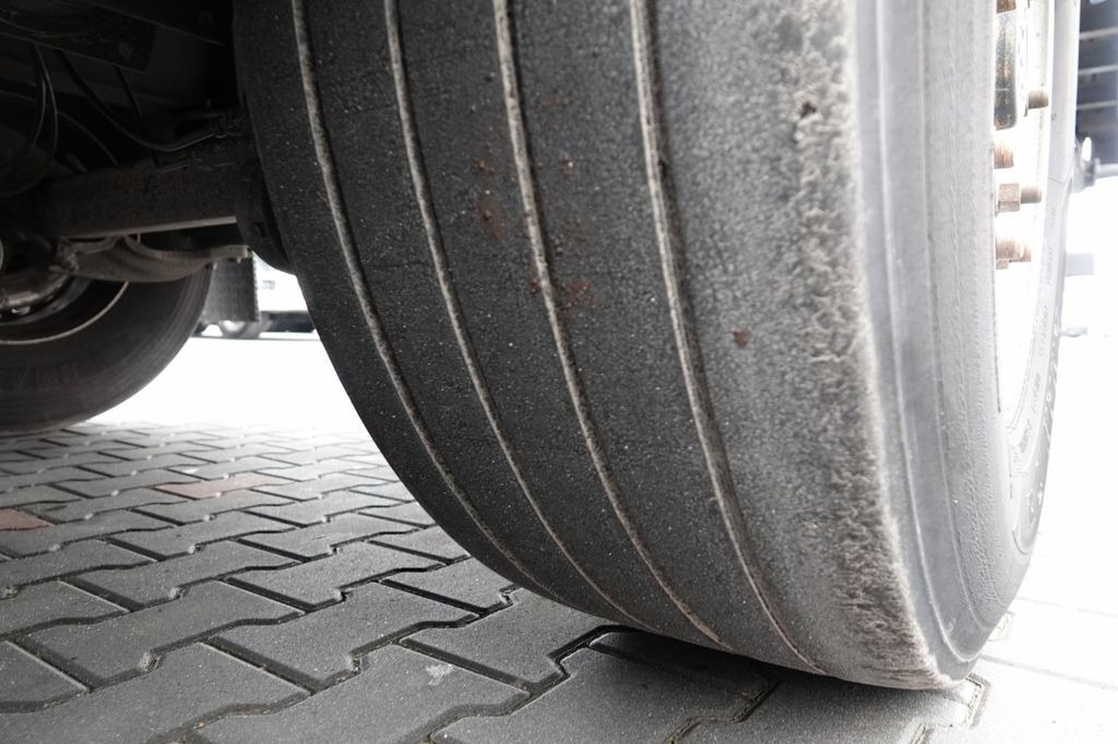 Semi-reboque frigorífico Frühauf KONTENER / KOFFER / ROLETA / PODŁOGA BARDZO MOCN: foto 17 Semi-reboque frigorífico Frühauf KONTENER / KOFFER / ROLETA / PODŁOGA BARDZO MOCN: foto 17