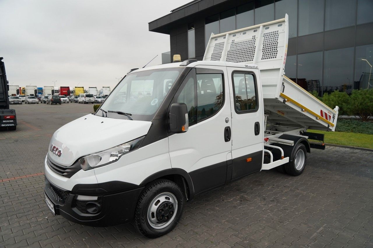 Iveco DAILY 35-140 / WYWROTKA / BRYGADÓWKA / BLIŹNIAK - Carrinha basculante: foto 2 Iveco DAILY 35-140 / WYWROTKA / BRYGADÓWKA / BLIŹNIAK - Carrinha basculante: foto 2