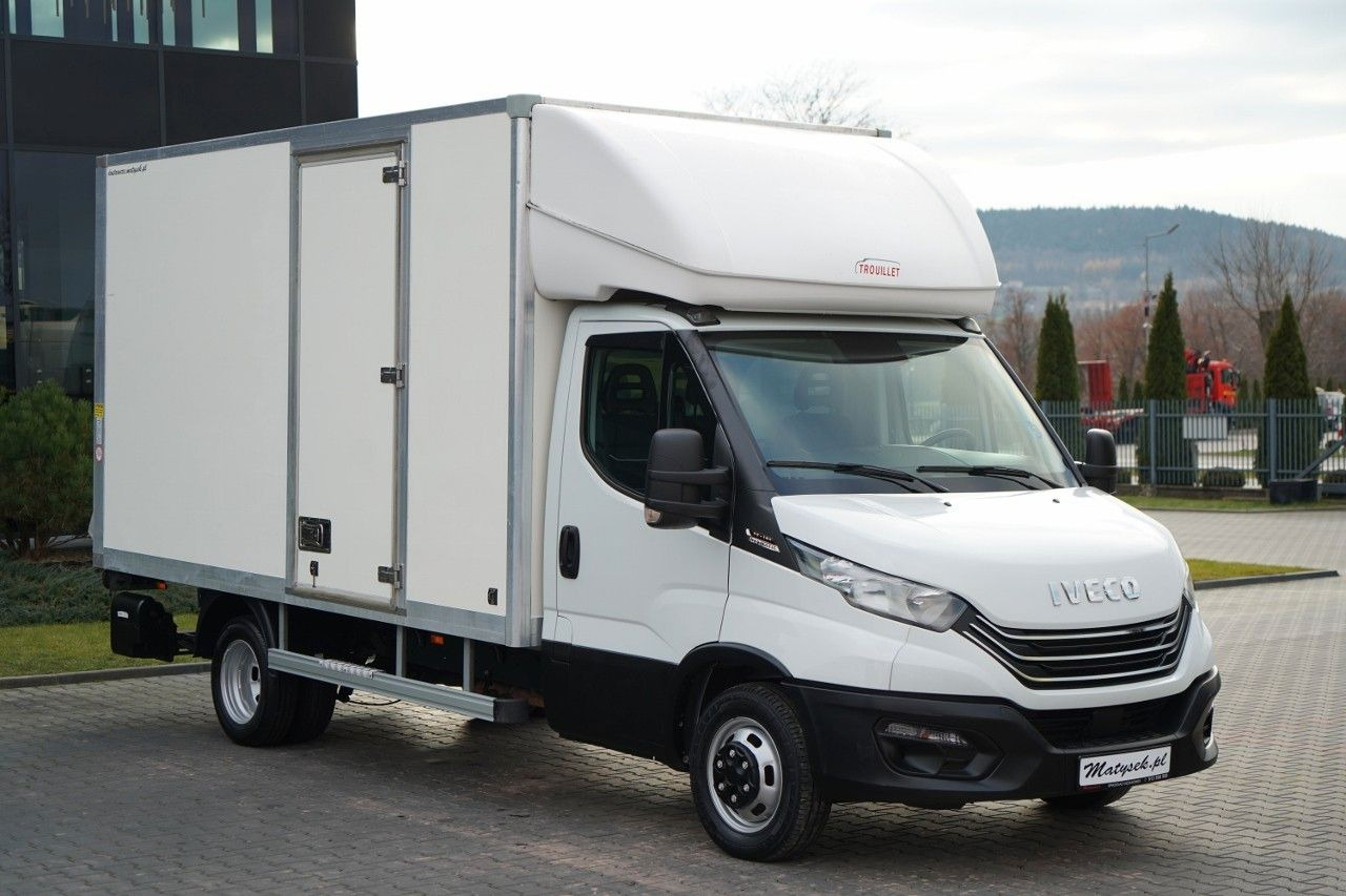 Iveco DAILY 35-160 / KONTENER 4,25 M / IZOTERMA AUTOM - Carrinha frigorífica: foto 1 Iveco DAILY 35-160 / KONTENER 4,25 M / IZOTERMA AUTOM - Carrinha frigorífica: foto 1