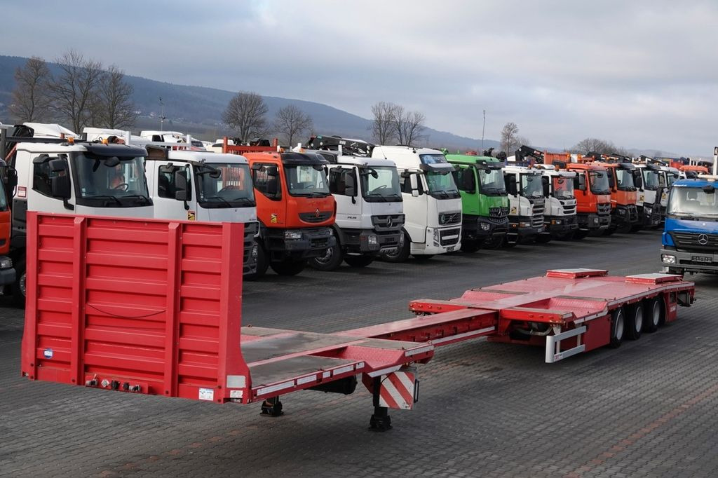 Kässbohrer NSP-24 / NACZEPA LAWETA / NISKOPODWOZIE / ROZCIĄ Kässbohrer NSP-24 / NACZEPA LAWETA / NISKOPODWOZIE / ROZCIĄ - Semi-reboque baixa: foto 1 Kässbohrer NSP-24 / NACZEPA LAWETA / NISKOPODWOZIE / ROZCIĄ Kässbohrer NSP-24 / NACZEPA LAWETA / NISKOPODWOZIE / ROZCIĄ - Semi-reboque baixa: foto 1