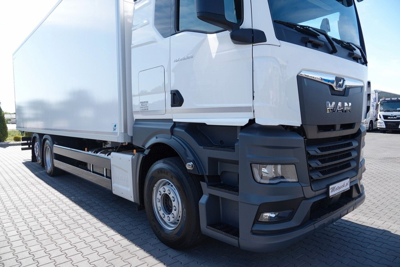MAN TGX 26.520 / 6x2 / CHŁODNIA -8,6 M / AGREGAT THE - Camião furgão: foto 5 MAN TGX 26.520 / 6x2 / CHŁODNIA -8,6 M / AGREGAT THE - Camião furgão: foto 5