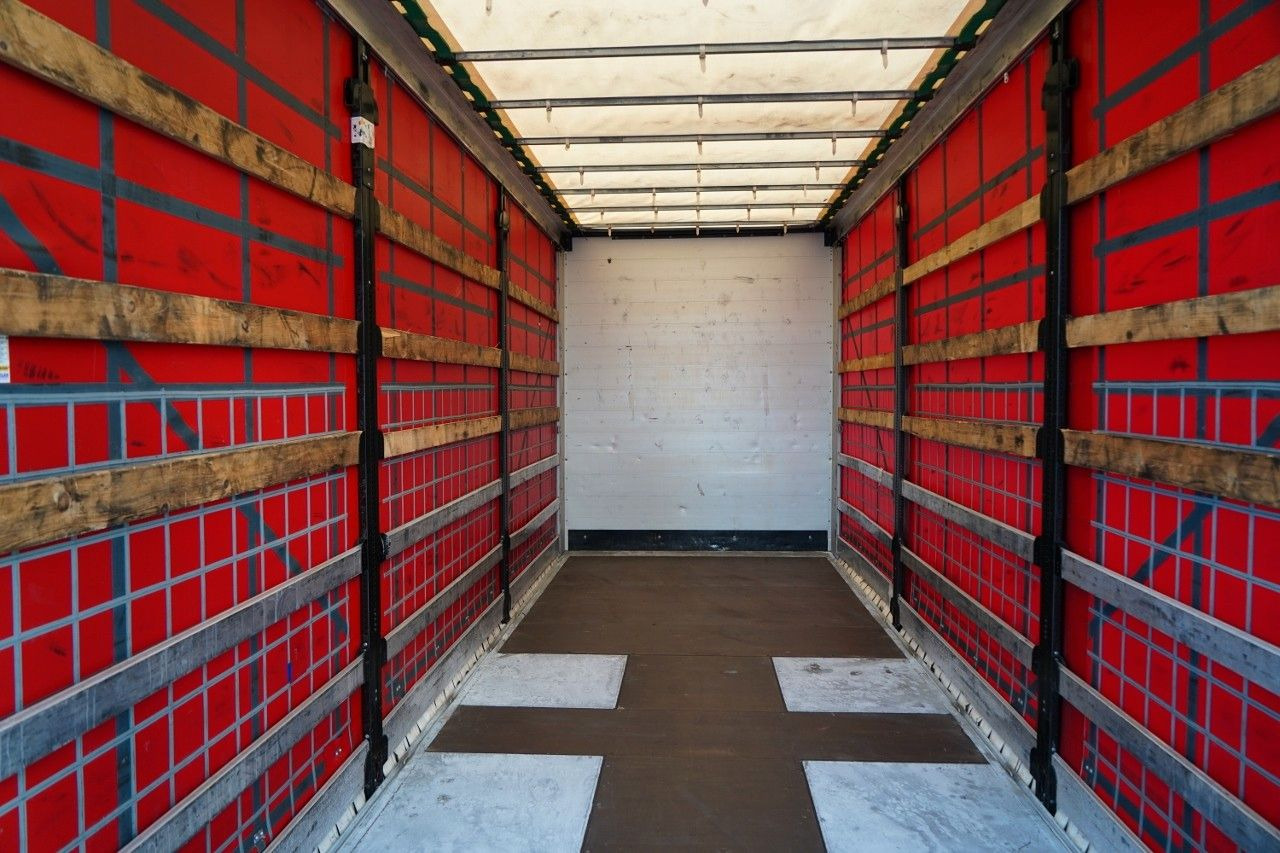 Camião de lona Mercedes-Benz ACTROS 2545 / ZESTAW TANDEM 120 M3 / PRZEJAZDOW: foto 19 Camião de lona Mercedes-Benz ACTROS 2545 / ZESTAW TANDEM 120 M3 / PRZEJAZDOW: foto 19