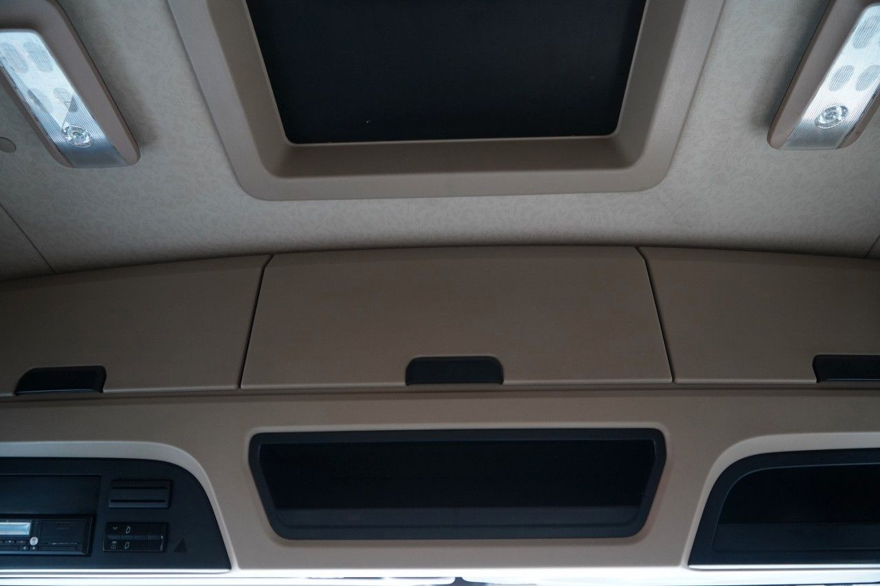 Camião de lona Mercedes-Benz ACTROS 2545 / ZESTAW TANDEM 120 M3 / PRZEJAZDOW: foto 40 Camião de lona Mercedes-Benz ACTROS 2545 / ZESTAW TANDEM 120 M3 / PRZEJAZDOW: foto 40