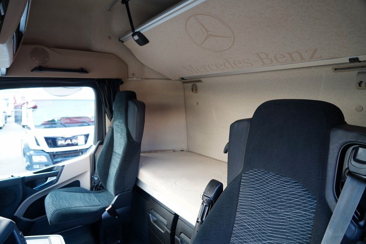 Camião de lona Mercedes-Benz ACTROS 2545 / ZESTAW TANDEM 120 M3 / PRZEJAZDOW: foto 32 Camião de lona Mercedes-Benz ACTROS 2545 / ZESTAW TANDEM 120 M3 / PRZEJAZDOW: foto 32