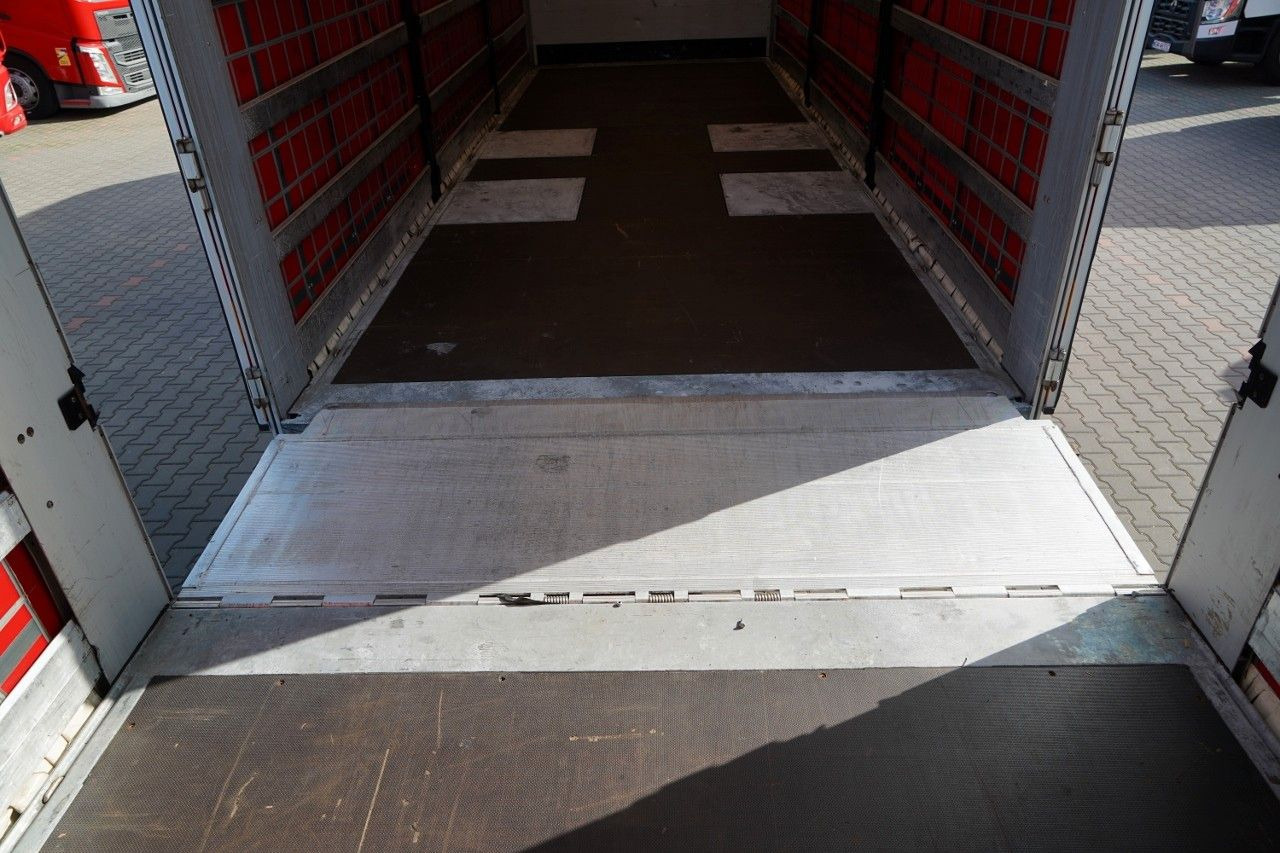 Camião de lona Mercedes-Benz ACTROS 2545 / ZESTAW TANDEM 120 M3 / PRZEJAZDOW: foto 18 Camião de lona Mercedes-Benz ACTROS 2545 / ZESTAW TANDEM 120 M3 / PRZEJAZDOW: foto 18