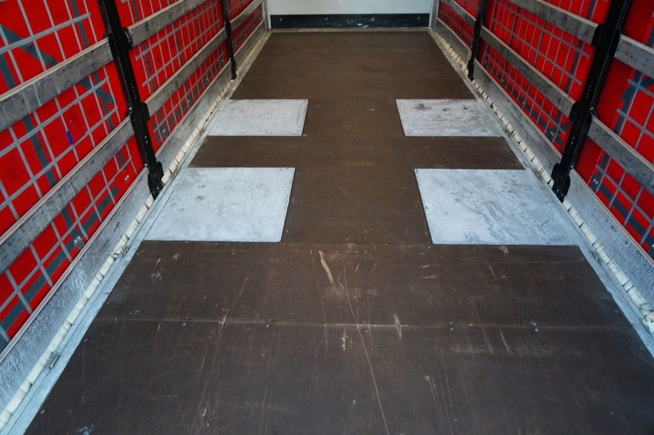 Camião de lona Mercedes-Benz ACTROS 2545 / ZESTAW TANDEM 120 M3 / PRZEJAZDOW: foto 20 Camião de lona Mercedes-Benz ACTROS 2545 / ZESTAW TANDEM 120 M3 / PRZEJAZDOW: foto 20