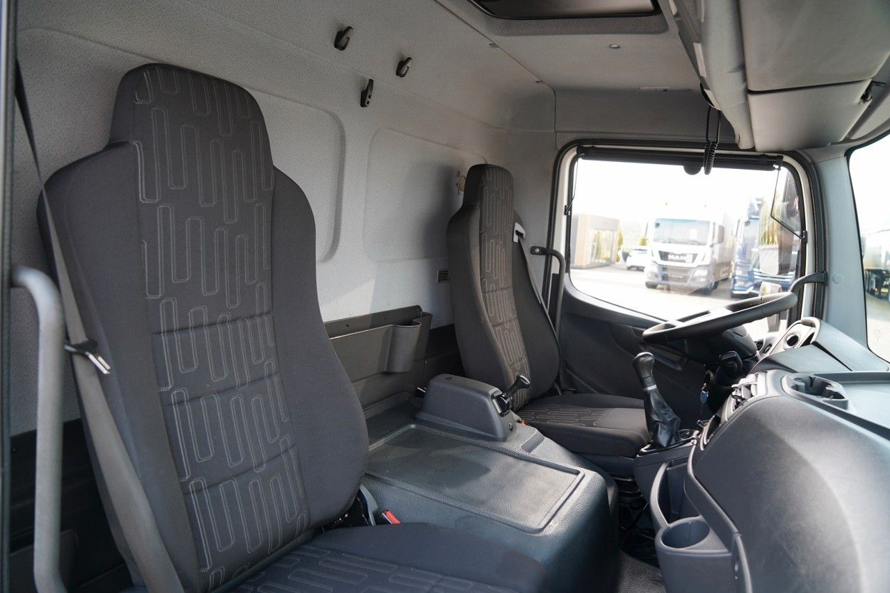 Carrinha frigorífica Mercedes-Benz ATEGO / 1221 / KONTENER 5.6 M / 4x2 / WINDA D H: foto 17