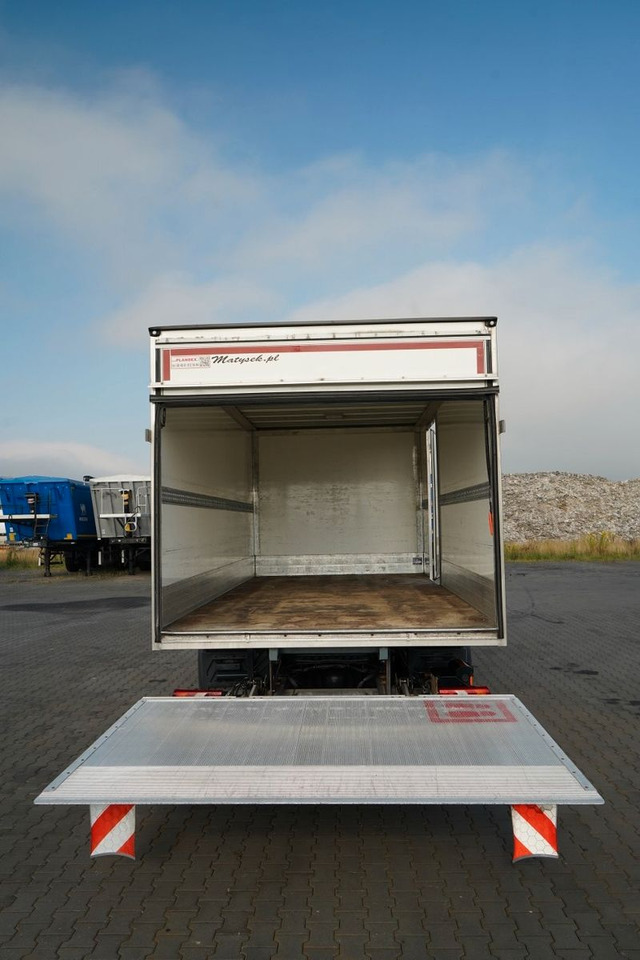 Carrinha frigorífica Mercedes-Benz ATEGO / 1221 / KONTENER 5.6 M / 4x2 / WINDA D H: foto 11