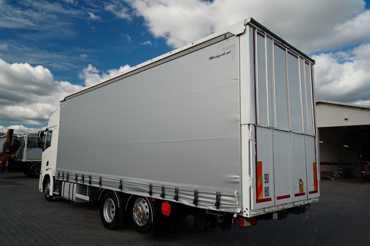 Scania R 450 / MEGA / 6x2 / FIRANKA - 8,2 m / SOLÓWKA / - Camião de lona: foto 4 Scania R 450 / MEGA / 6x2 / FIRANKA - 8,2 m / SOLÓWKA / - Camião de lona: foto 4