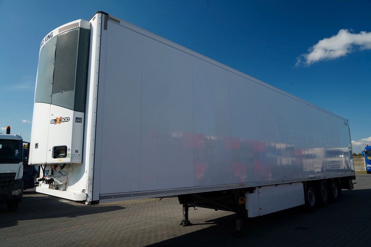 Schmitz Cargobull / CHŁODNIA / THERMO KING SLX 300 / HAKÓWKA / OŚ - Semi-reboque frigorífico: foto 2 Schmitz Cargobull / CHŁODNIA / THERMO KING SLX 300 / HAKÓWKA / OŚ - Semi-reboque frigorífico: foto 2