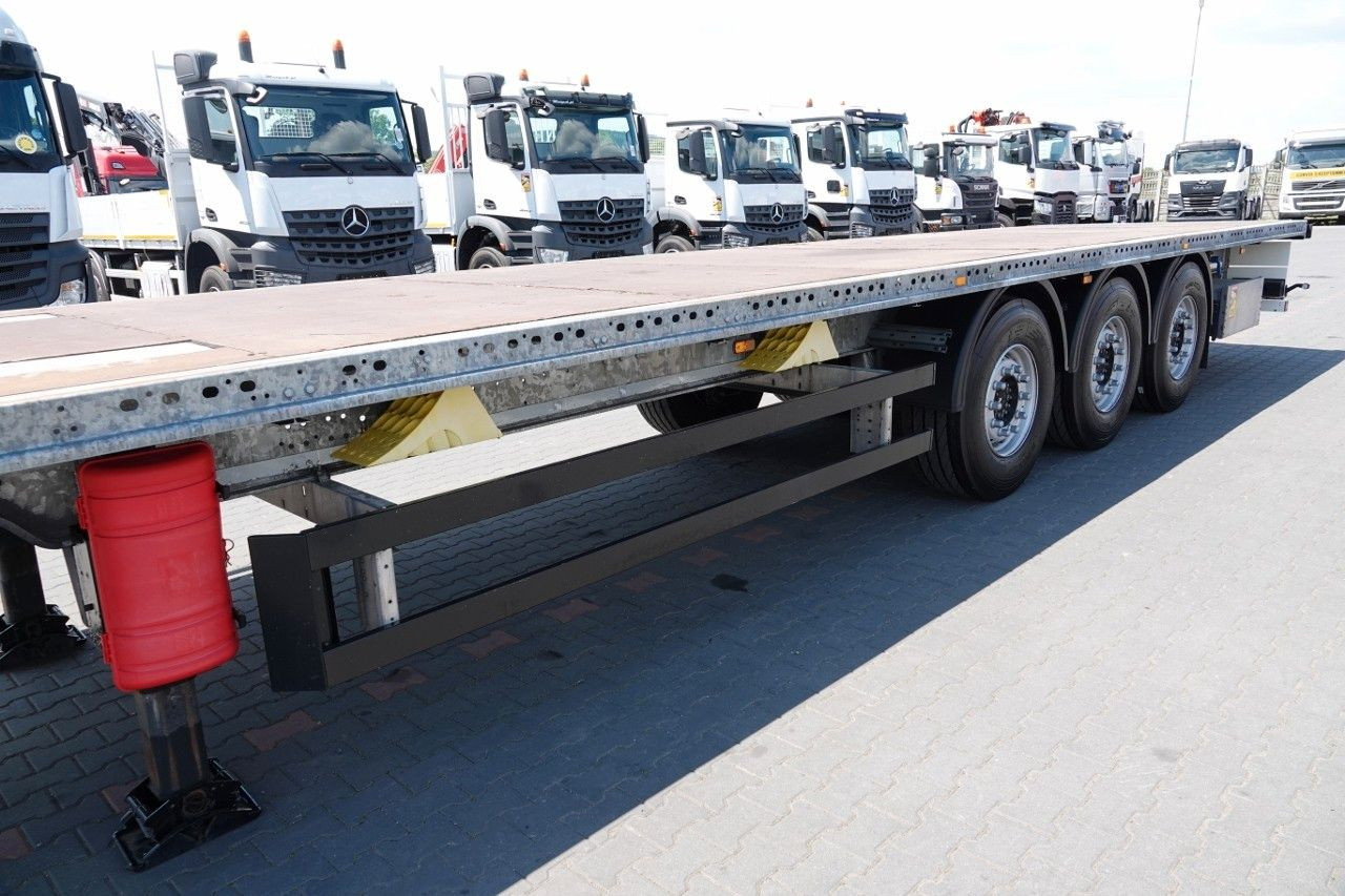 Semi-reboque plataforma/ Caixa aberta Schmitz Cargobull NACZEPA PLATFORMA / 2019 / OPONY 100% / WAGA: 5: foto 10