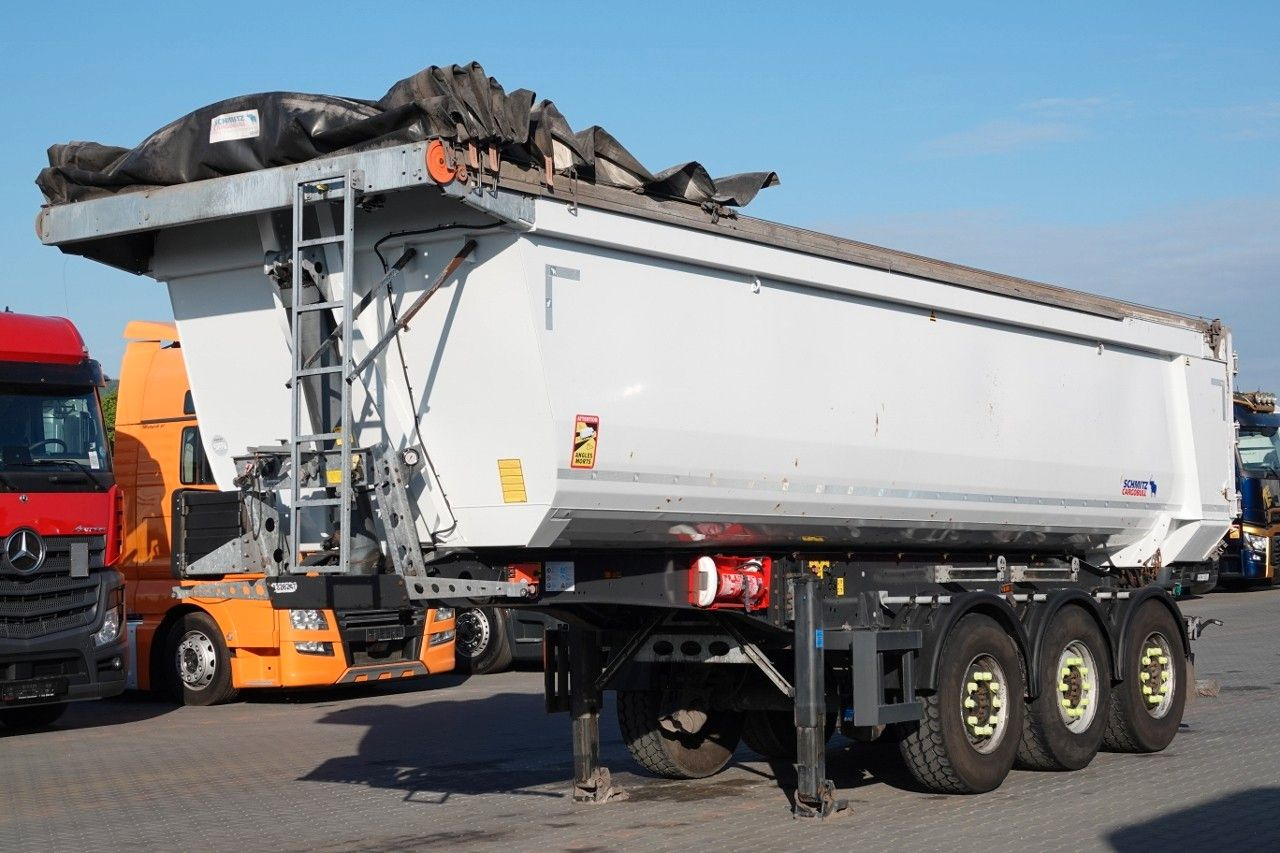Schmitz Cargobull WYWROTKA 30 m3 / STALOWA / RYNNA WANNA HP / OŚ P - Semi-reboque basculante: foto 2 Schmitz Cargobull WYWROTKA 30 m3 / STALOWA / RYNNA WANNA HP / OŚ P - Semi-reboque basculante: foto 2