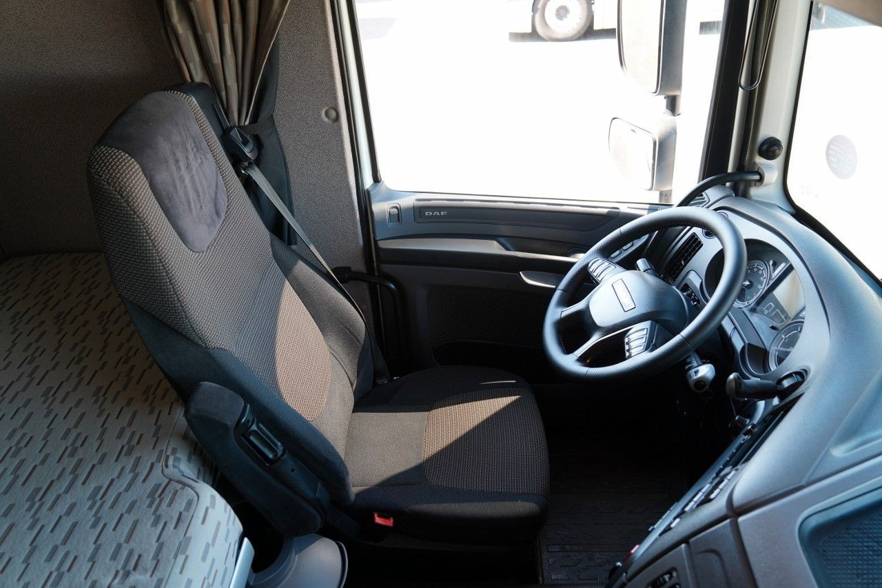 Tractor DAF XF 460 / SPACE CAB / HYDRAULIKA DWUOBWODOWA / P: foto 16