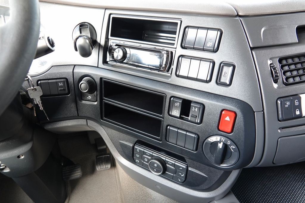 Tractor DAF XF 480 / SPACE CAB / I - PARK COOL / ALUFELGI: foto 14