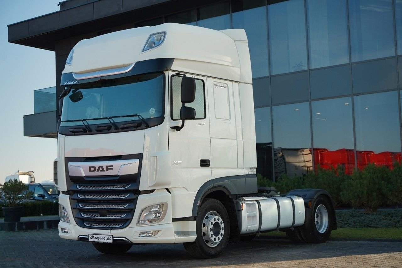 DAF XF 480 / SUPER SPACE CAB / / 2021 ROK - Tractor: foto 1 DAF XF 480 / SUPER SPACE CAB / / 2021 ROK - Tractor: foto 1