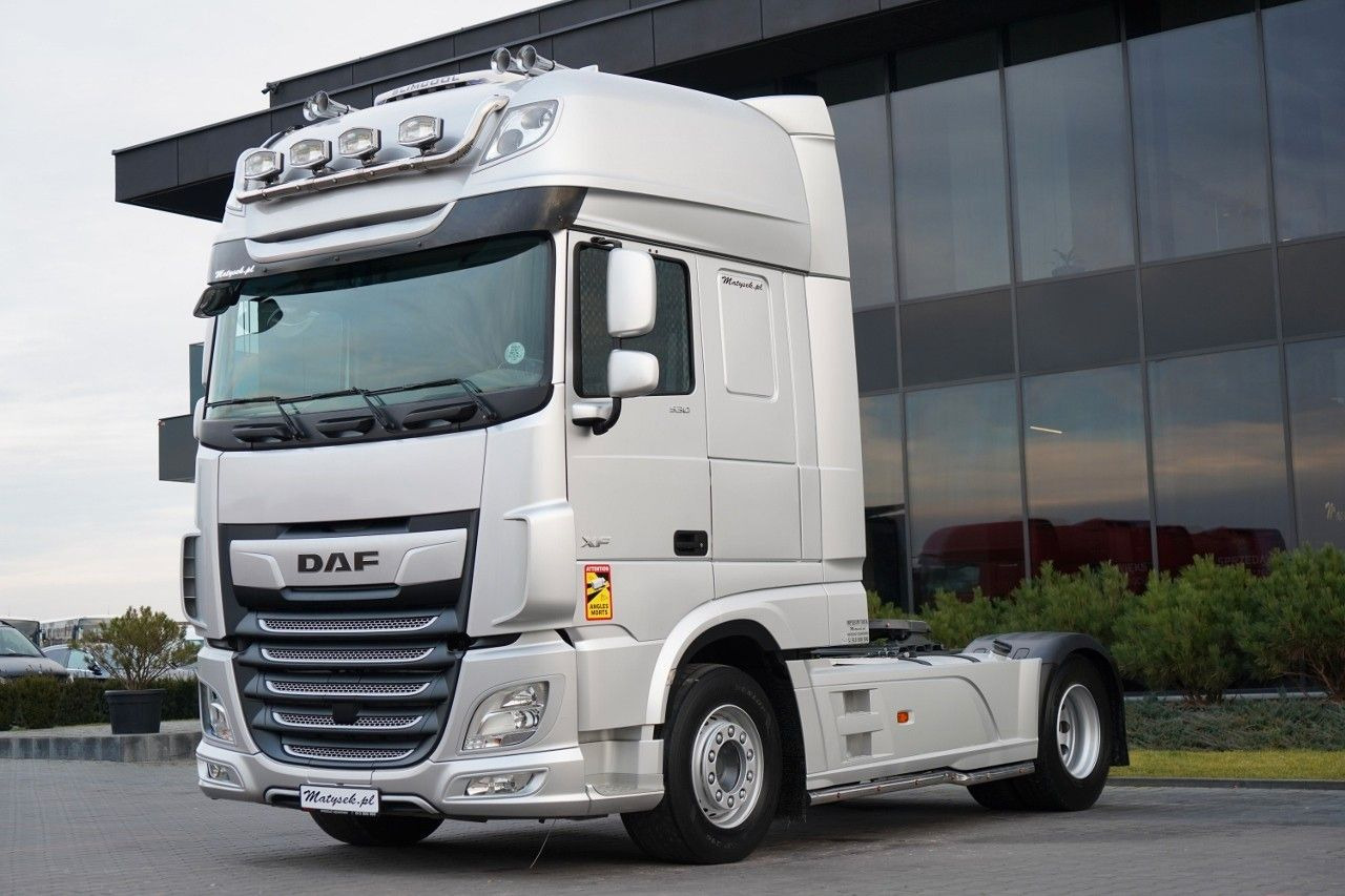 DAF XF 530 / I-PARK COOL / SUPER SPACE CAB / MIKROFL - Tractor: foto 1 DAF XF 530 / I-PARK COOL / SUPER SPACE CAB / MIKROFL - Tractor: foto 1