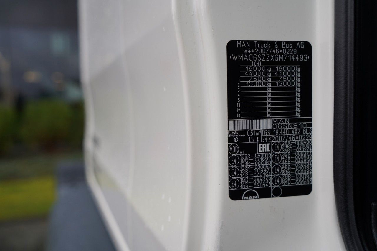 Leasing de  MAN TGS 18. 440 / XLX / NAVI MAN TGS 18. 440 / XLX / NAVI: foto 37