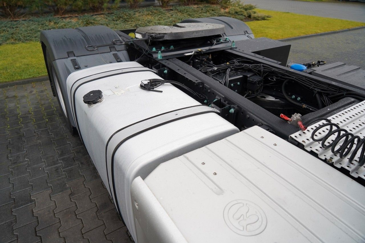 Leasing de  MAN TGS 18. 440 / XLX / NAVI MAN TGS 18. 440 / XLX / NAVI: foto 17