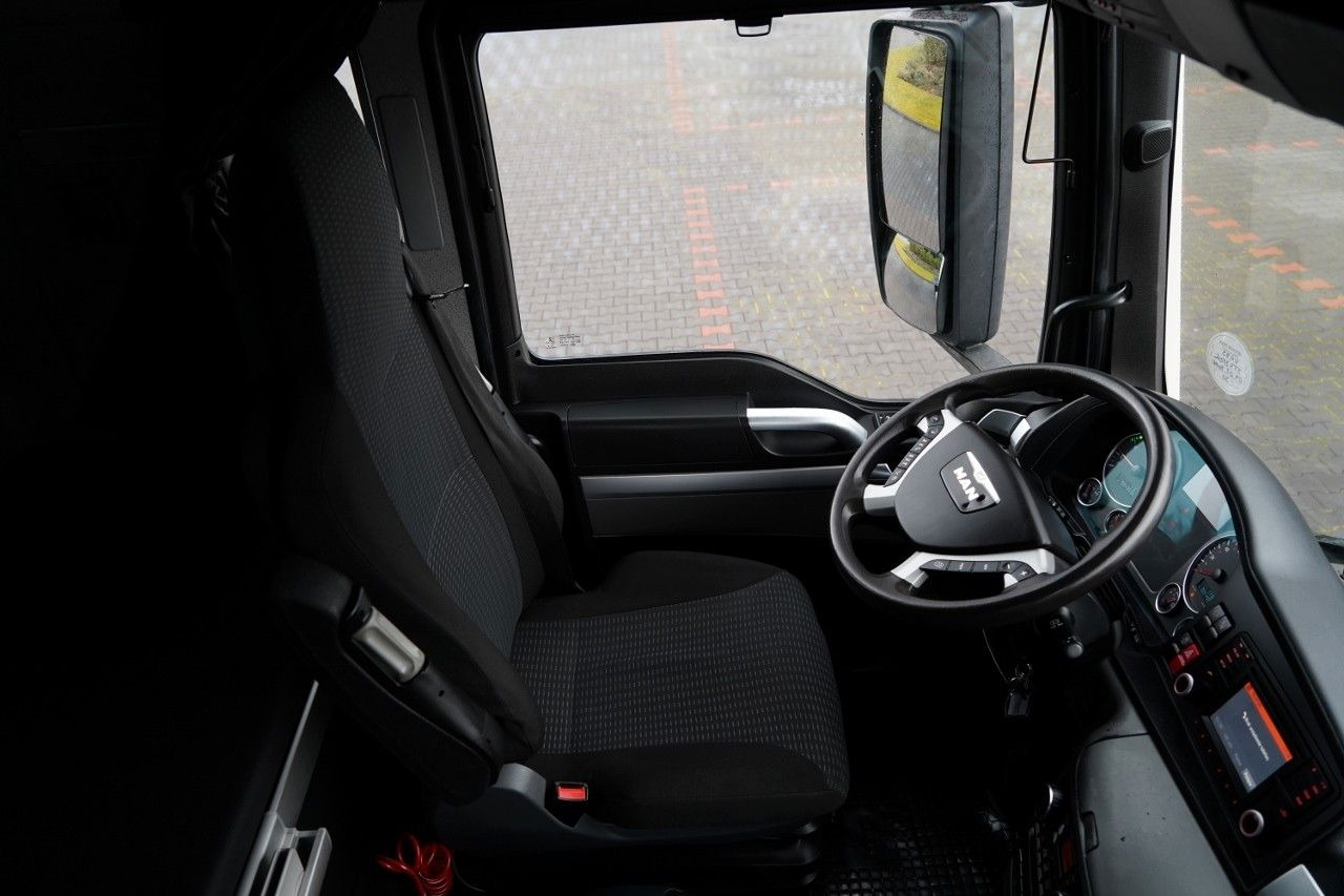 Leasing de  MAN TGS 18. 440 / XLX / NAVI MAN TGS 18. 440 / XLX / NAVI: foto 26