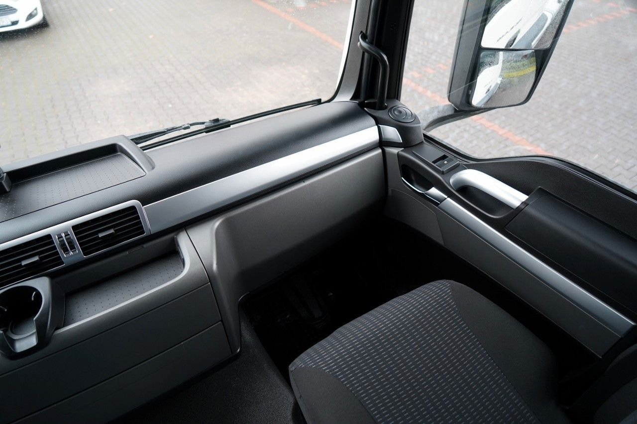 Leasing de  MAN TGS 18. 440 / XLX / NAVI MAN TGS 18. 440 / XLX / NAVI: foto 31