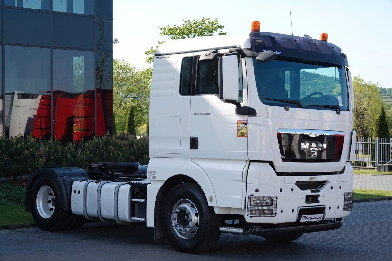MAN TGX 18.440 / RETARDER / EURO 5 / EEV / NISKA KA MAN TGX 18.440 / RETARDER / EURO 5 / EEV / NISKA KA - Tractor: foto 2 MAN TGX 18.440 / RETARDER / EURO 5 / EEV / NISKA KA MAN TGX 18.440 / RETARDER / EURO 5 / EEV / NISKA KA - Tractor: foto 2