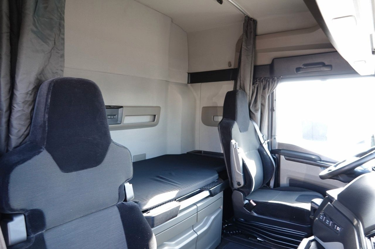 Tractor novo MAN TGX 18.470 / RETARDER / FULL AIRMATIC/ NOWY MODE: foto 17