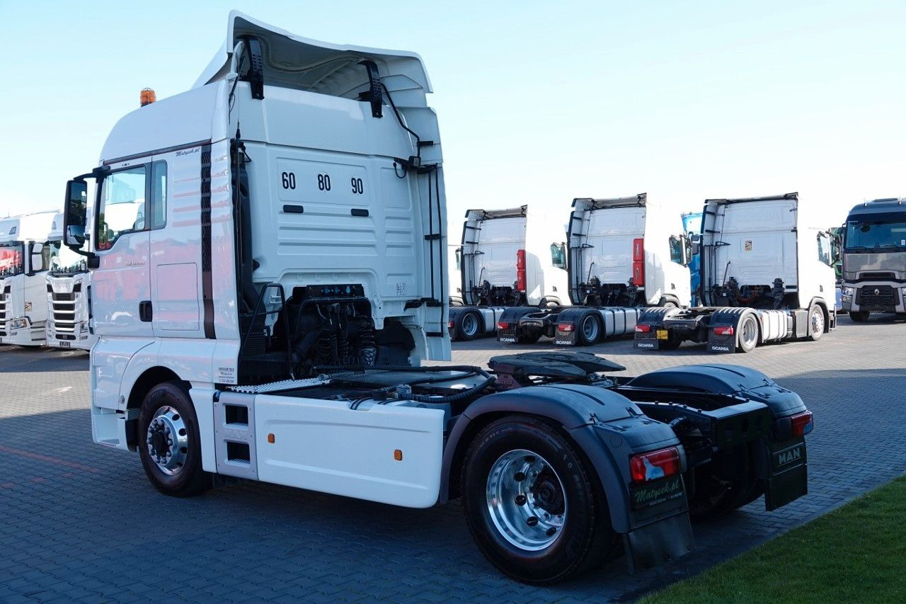 MAN TGX 18.480 / 4x4 / HYDRAULIKA / HYDRODRIVE / EUR MAN TGX 18.480 / 4x4 / HYDRAULIKA / HYDRODRIVE / EUR - Tractor: foto 4 MAN TGX 18.480 / 4x4 / HYDRAULIKA / HYDRODRIVE / EUR MAN TGX 18.480 / 4x4 / HYDRAULIKA / HYDRODRIVE / EUR - Tractor: foto 4