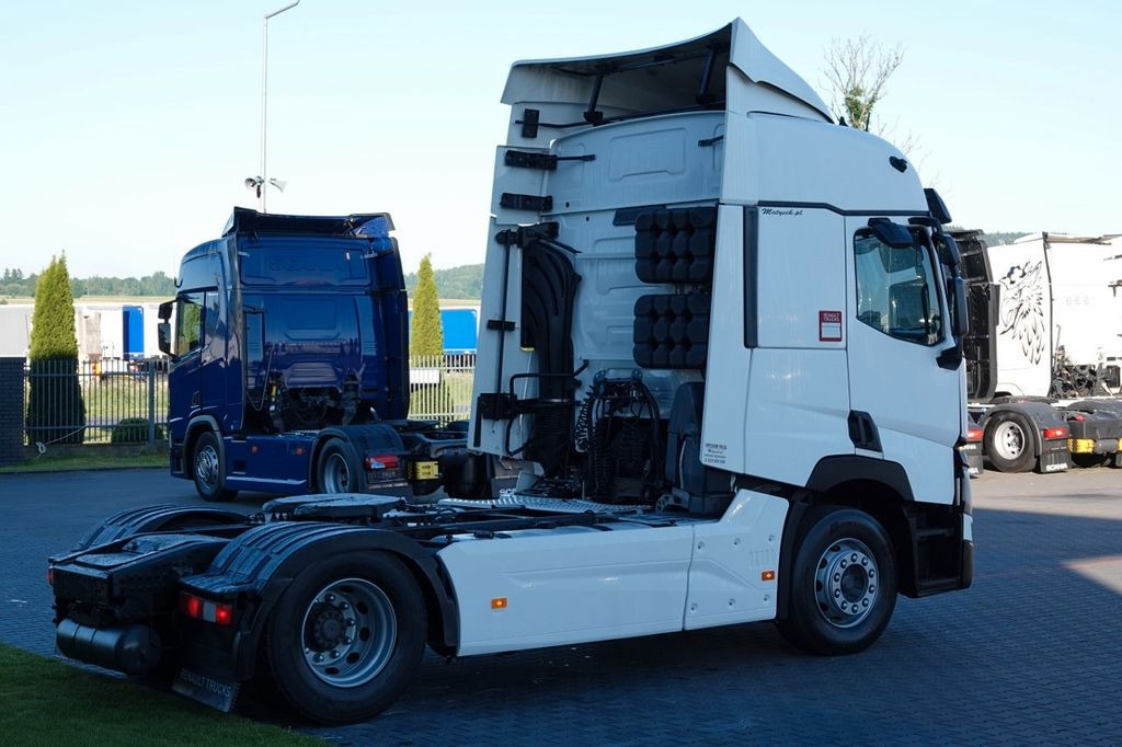 Renault T 480 / 13L / 2017 ROK Renault T 480 / 13L / 2017 ROK - Tractor: foto 5 Renault T 480 / 13L / 2017 ROK Renault T 480 / 13L / 2017 ROK - Tractor: foto 5