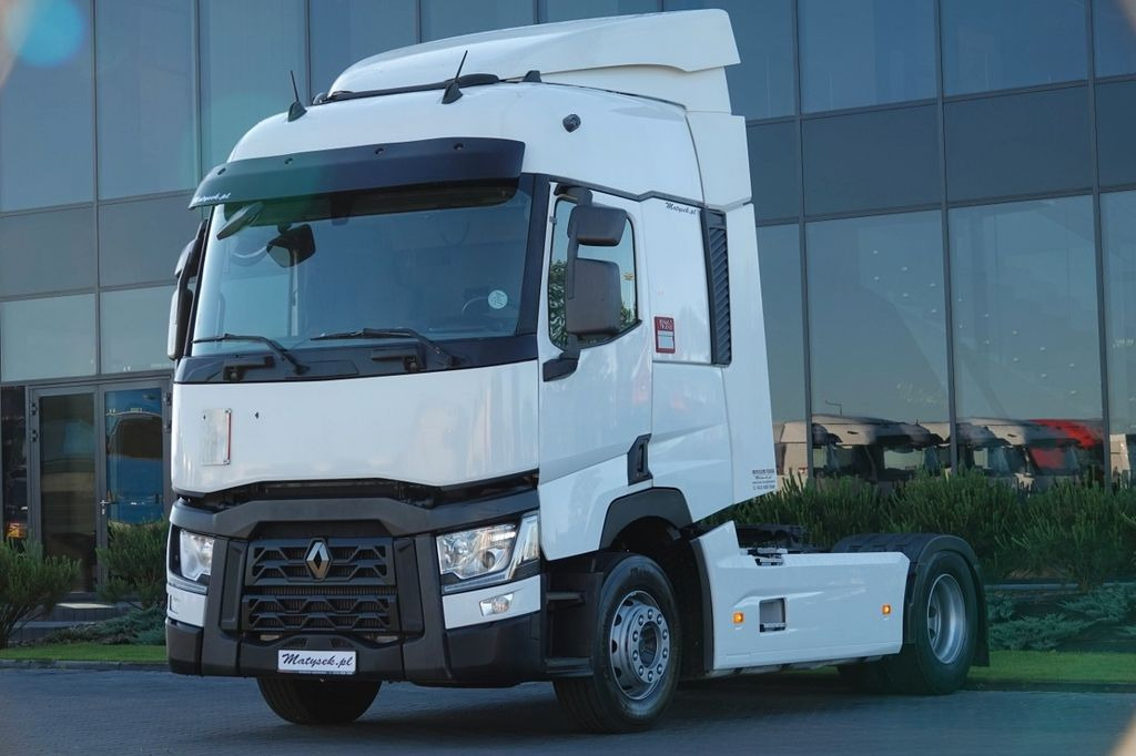 Renault T 480 / 13L / 2017 ROK Renault T 480 / 13L / 2017 ROK - Tractor: foto 2 Renault T 480 / 13L / 2017 ROK Renault T 480 / 13L / 2017 ROK - Tractor: foto 2