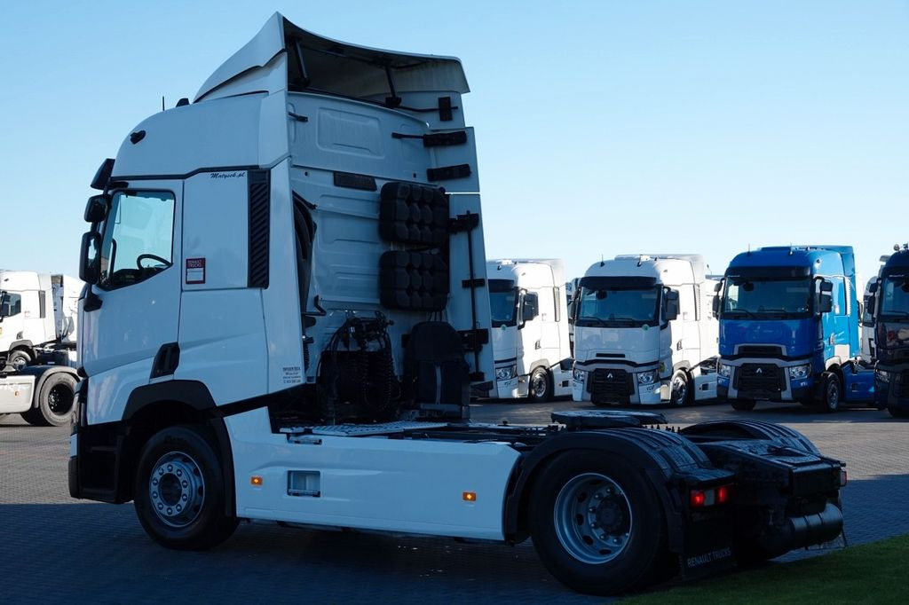 Renault T 480 / 13L / 2017 ROK Renault T 480 / 13L / 2017 ROK - Tractor: foto 4 Renault T 480 / 13L / 2017 ROK Renault T 480 / 13L / 2017 ROK - Tractor: foto 4