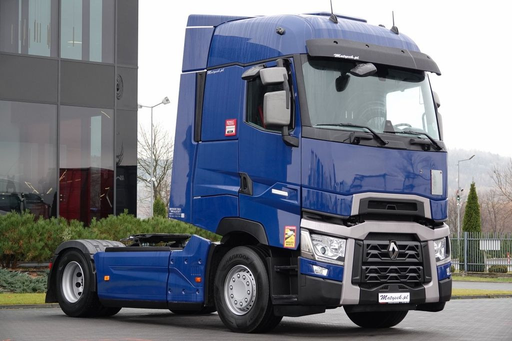 Renault T 520 / RETARDER / I-PARK COOL / HIGH CAB / 11. - Tractor: foto 1 Renault T 520 / RETARDER / I-PARK COOL / HIGH CAB / 11. - Tractor: foto 1