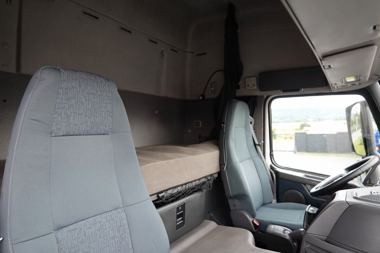 Tractor Volvo FM 450 / ADR / WAGA: 6900KG / EURO 5 / PO KONTRA: foto 17