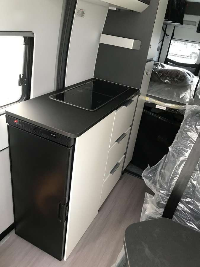 ADRIA Twin Sport 640 SG - Campervan: foto 4 ADRIA Twin Sport 640 SG - Campervan: foto 4