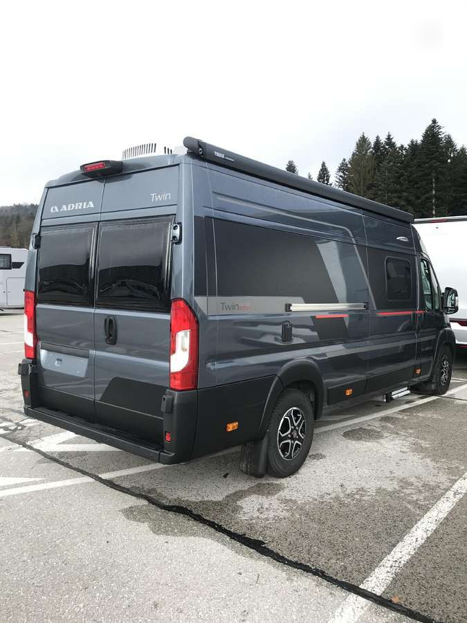 ADRIA Twin Sport 640 SG - Campervan: foto 3 ADRIA Twin Sport 640 SG - Campervan: foto 3