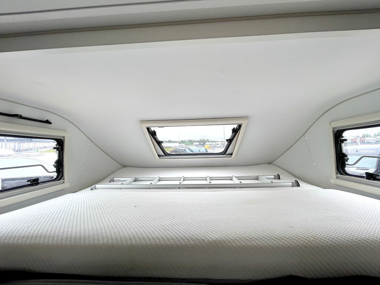 Leasing de SUN LIVING A 70DK SUN LIVING A 70DK: foto 9 Leasing de SUN LIVING A 70DK SUN LIVING A 70DK: foto 9