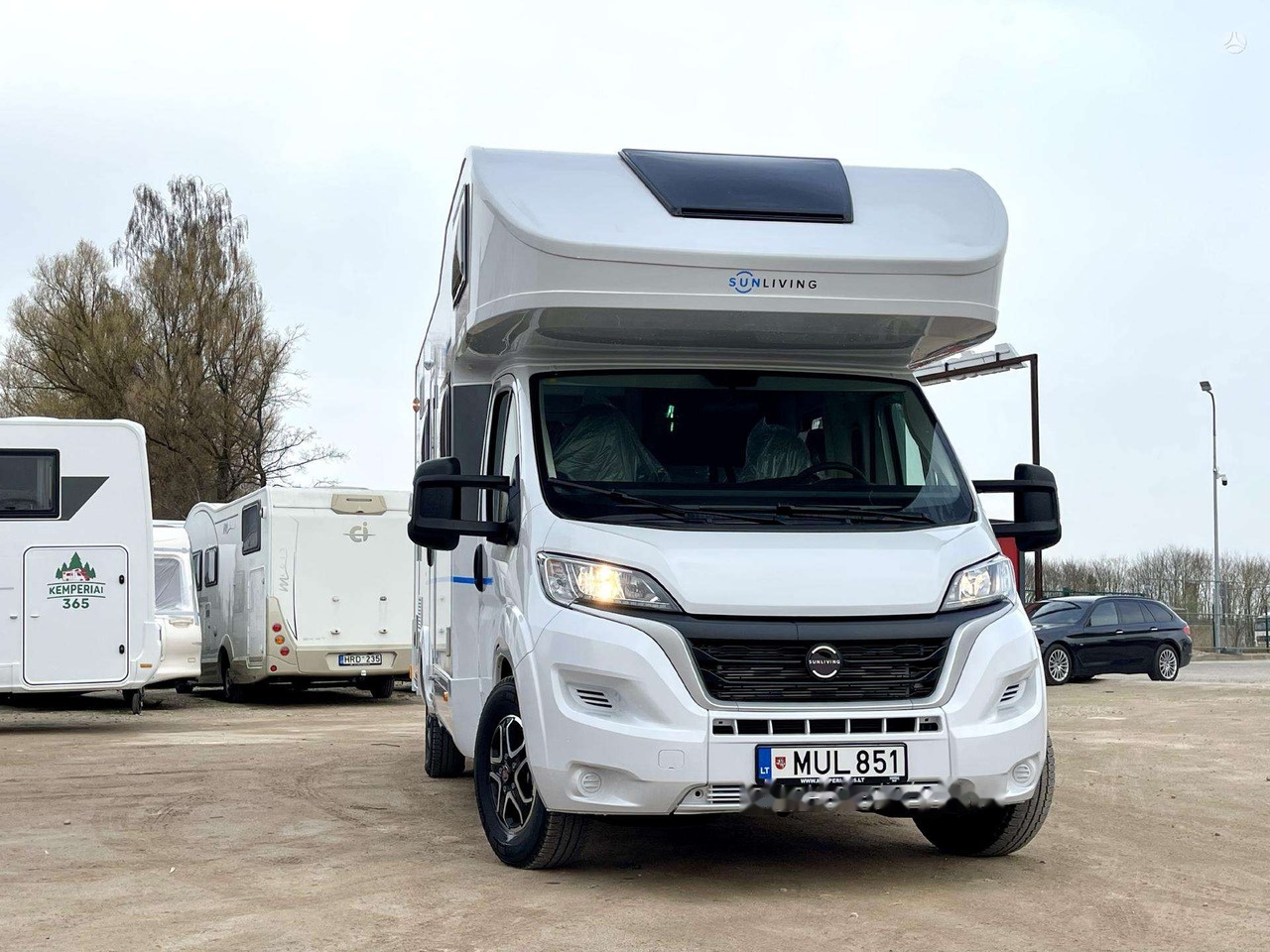 SUN LIVING A70DK - Autocaravana capucine: foto 2 SUN LIVING A70DK - Autocaravana capucine: foto 2