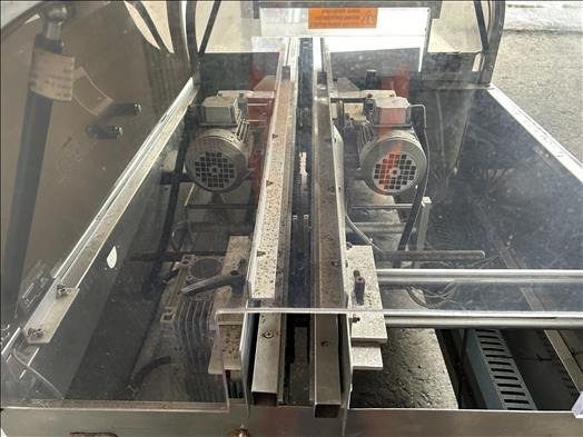 Jacob White TFS Two flap sealer - Máquina de embalagem: foto 4 Jacob White TFS Two flap sealer - Máquina de embalagem: foto 4