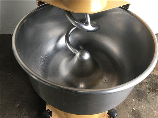 NNP 40L spiral mixer - Máquina de padaria: foto 3 NNP 40L spiral mixer - Máquina de padaria: foto 3