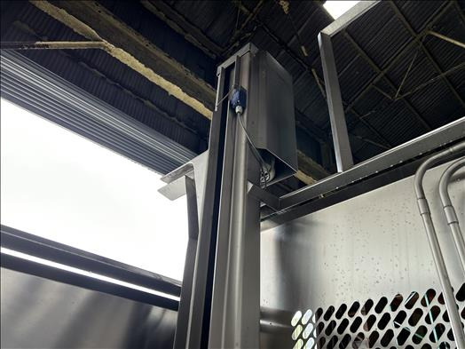 Syspal Totebin hoist - Equipamento de processamento de alimentos: foto 5 Syspal Totebin hoist - Equipamento de processamento de alimentos: foto 5