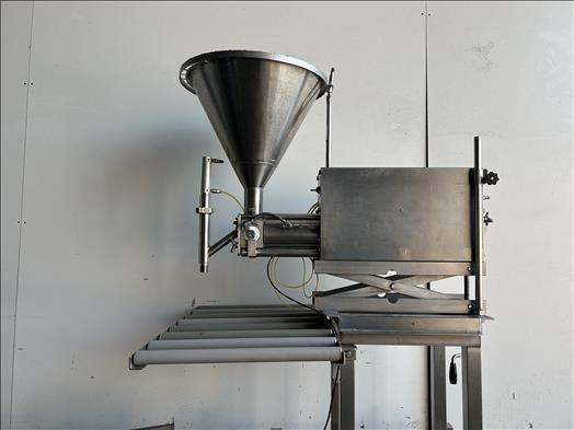 Turbo SD150P depositor - Equipamento de processamento de alimentos: foto 2 Turbo SD150P depositor - Equipamento de processamento de alimentos: foto 2