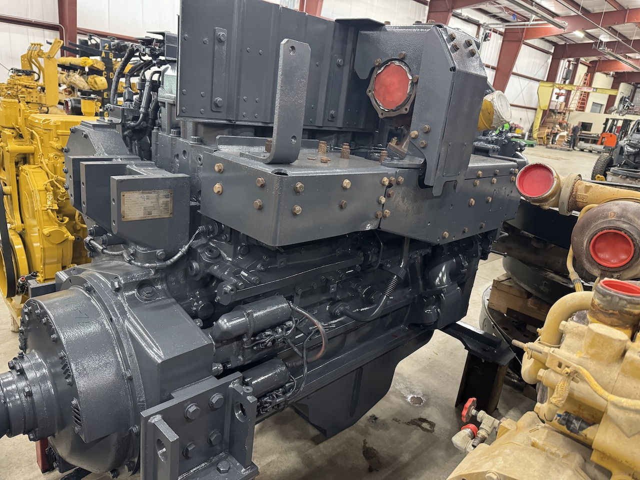 Komatsu SAA6D170E-5 - Motor por Máquina de construção: foto 1 Komatsu SAA6D170E-5 - Motor por Máquina de construção: foto 1