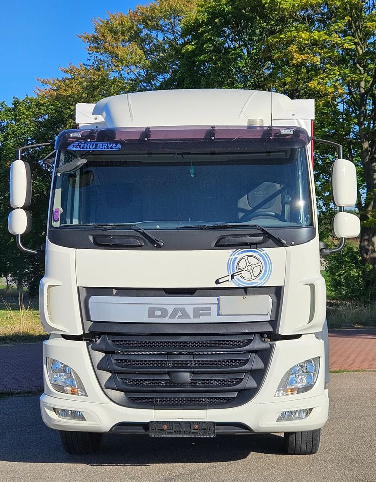 DAF CF370/410/BURTO-FIRANKA/RETARDER/WINDA/OŚ SKRĘTNA-PODNOSZONA/E6/SPROWADZONY/20PALET/BURTO-FIRANKA - Camião de lona: foto 3 DAF CF370/410/BURTO-FIRANKA/RETARDER/WINDA/OŚ SKRĘTNA-PODNOSZONA/E6/SPROWADZONY/20PALET/BURTO-FIRANKA - Camião de lona: foto 3